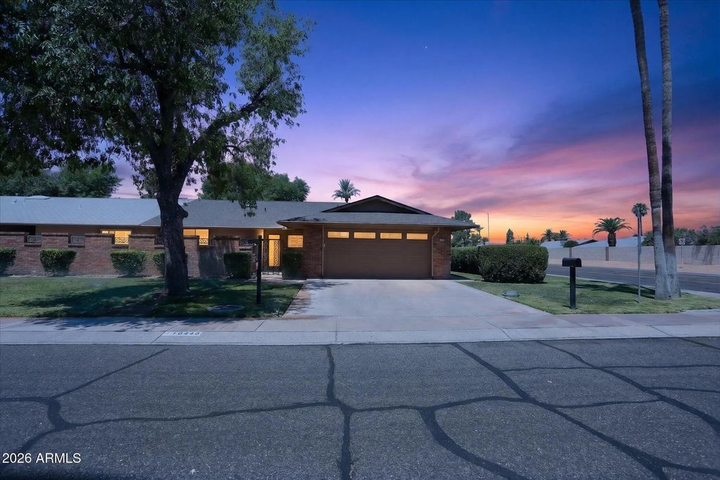 18446 N 104th Avenue, Sun City