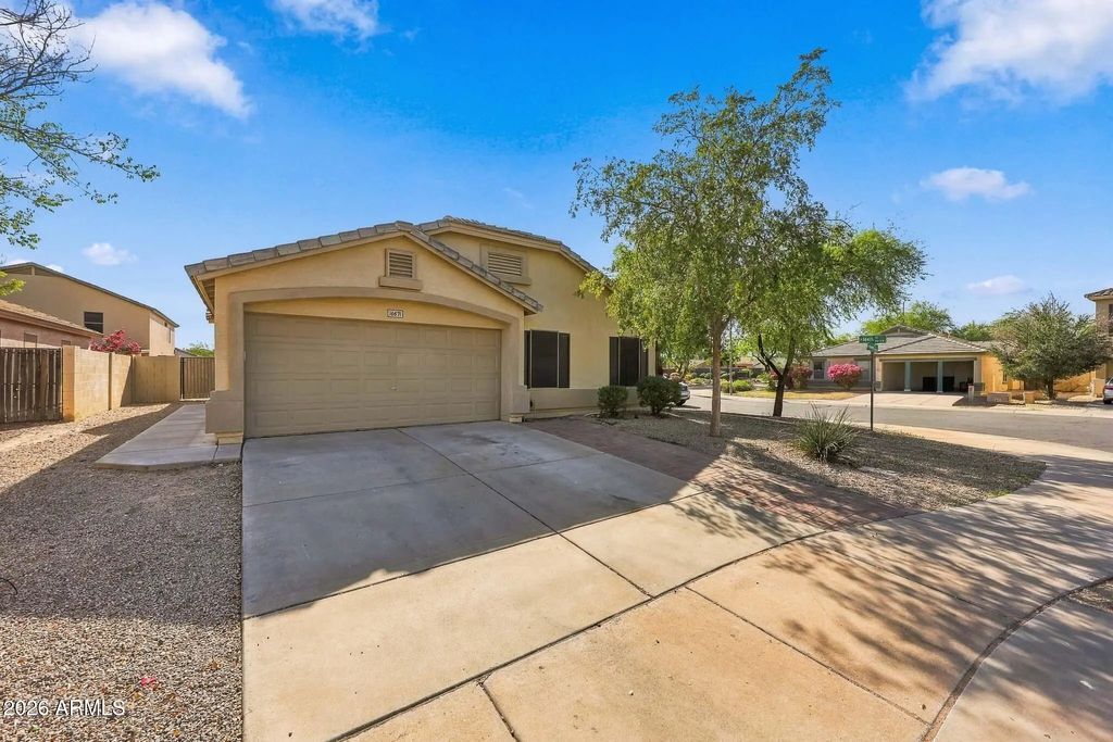 16671 W Fillmore Street, Goodyear