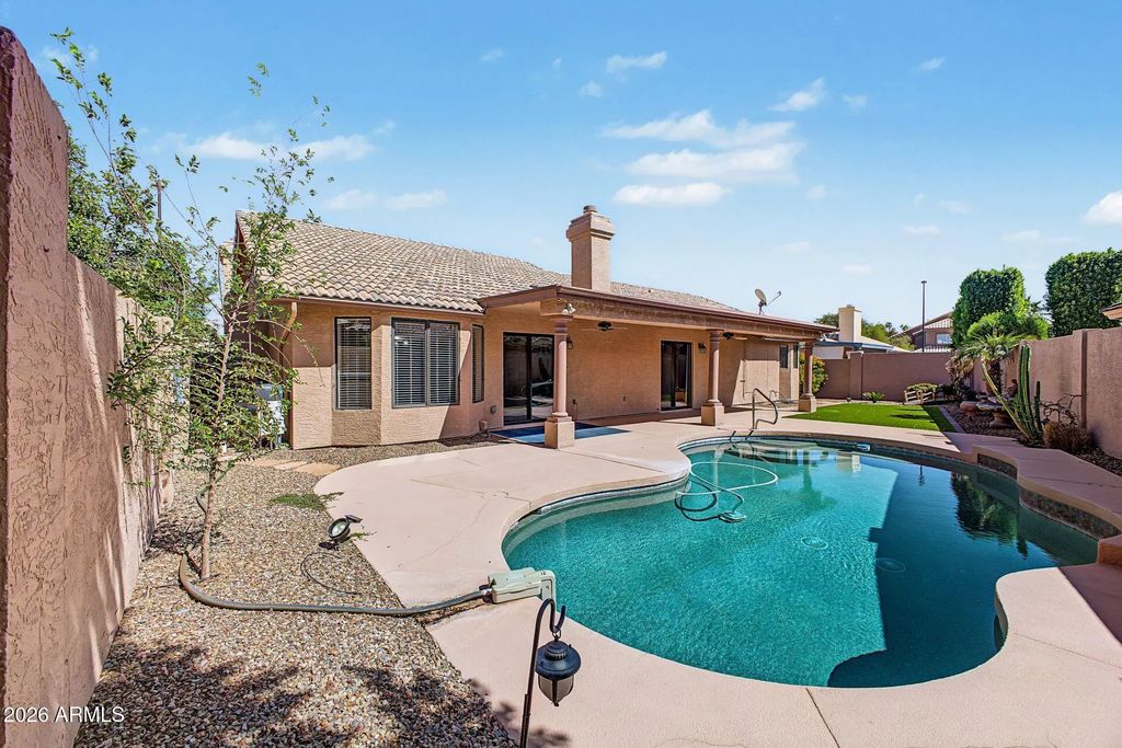 1209 W Royal Palms Court, Gilbert