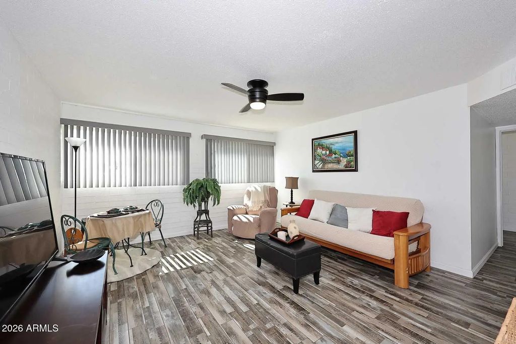 815 N Hayden Road (unit B109), Scottsdale