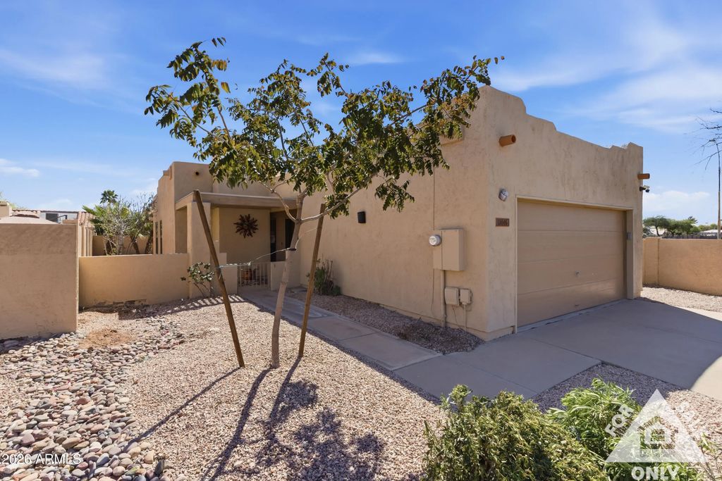 13045 S 45th Place, Phoenix