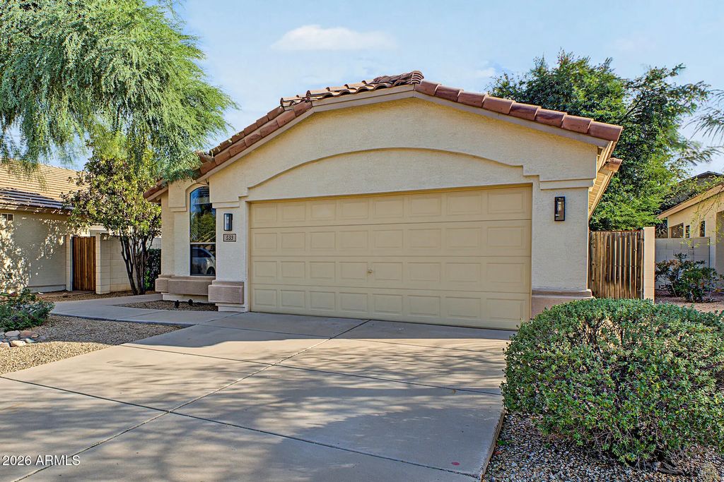 533 E Kyle Court, Gilbert