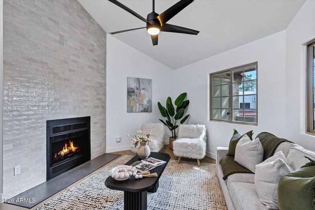 2020 W Union Hills Drive (unit 244), Phoenix