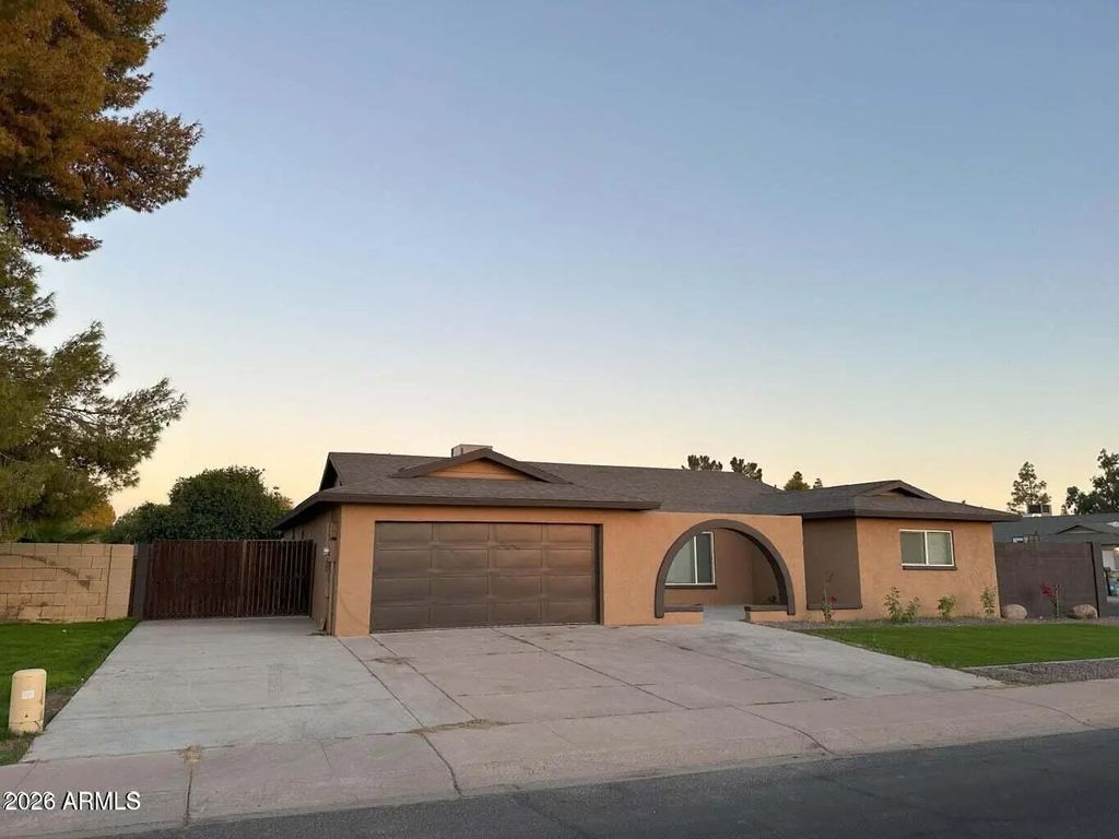 14201 N 55th Drive, Glendale