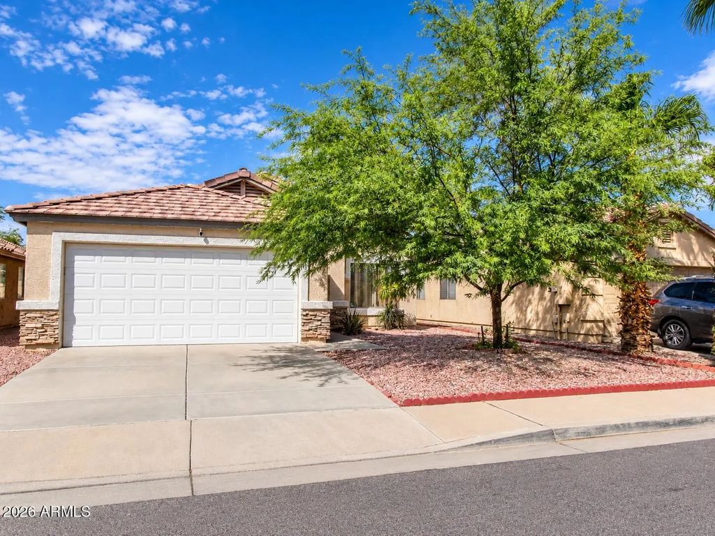 4642 N 84th Lane, Phoenix