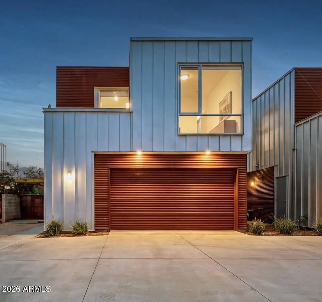 5568 N 12th Street, Phoenix