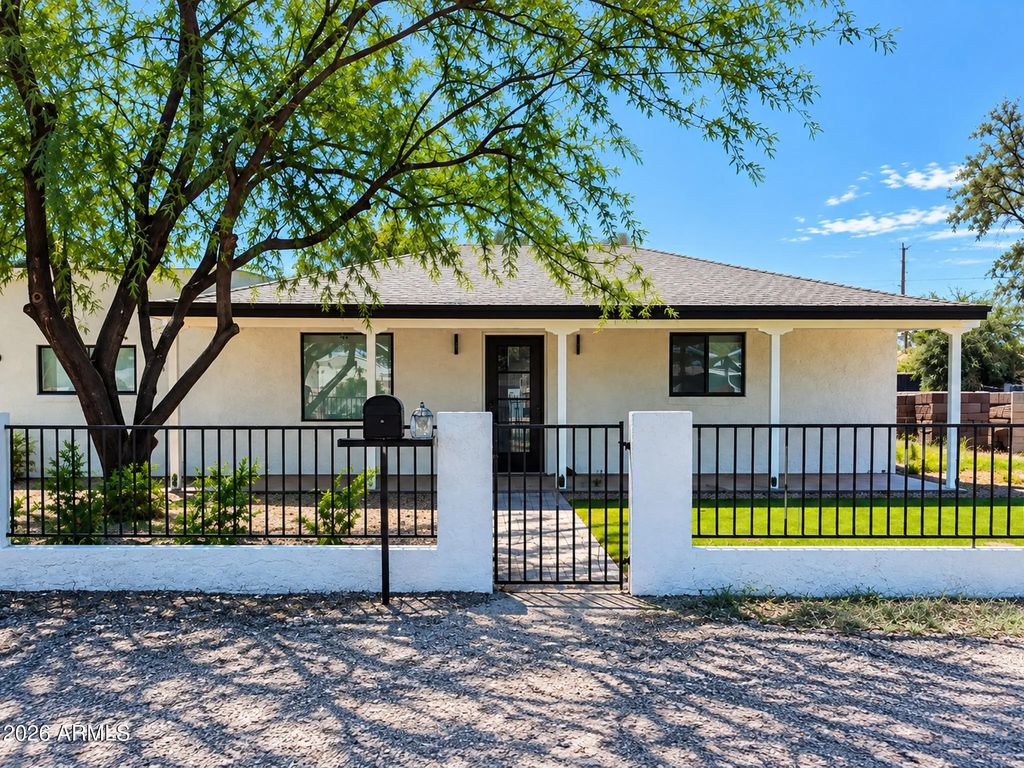 3021 E Saint John Road, Phoenix