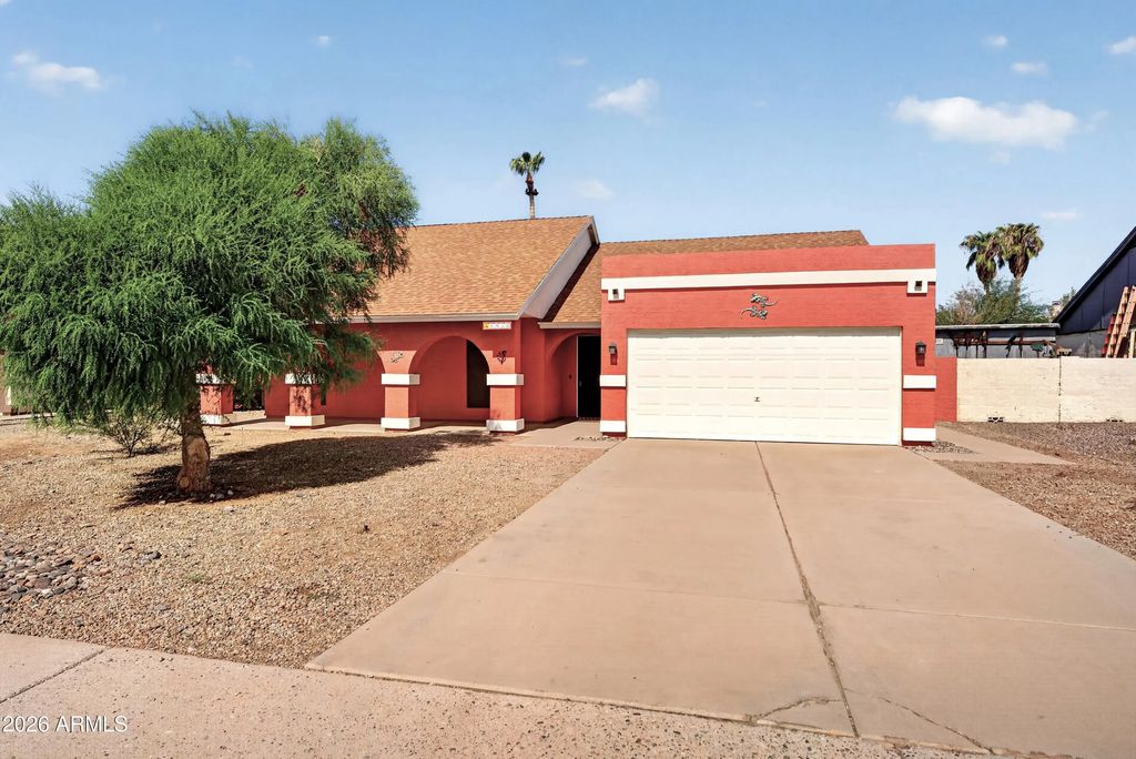 8920 W Hatcher Road, Peoria