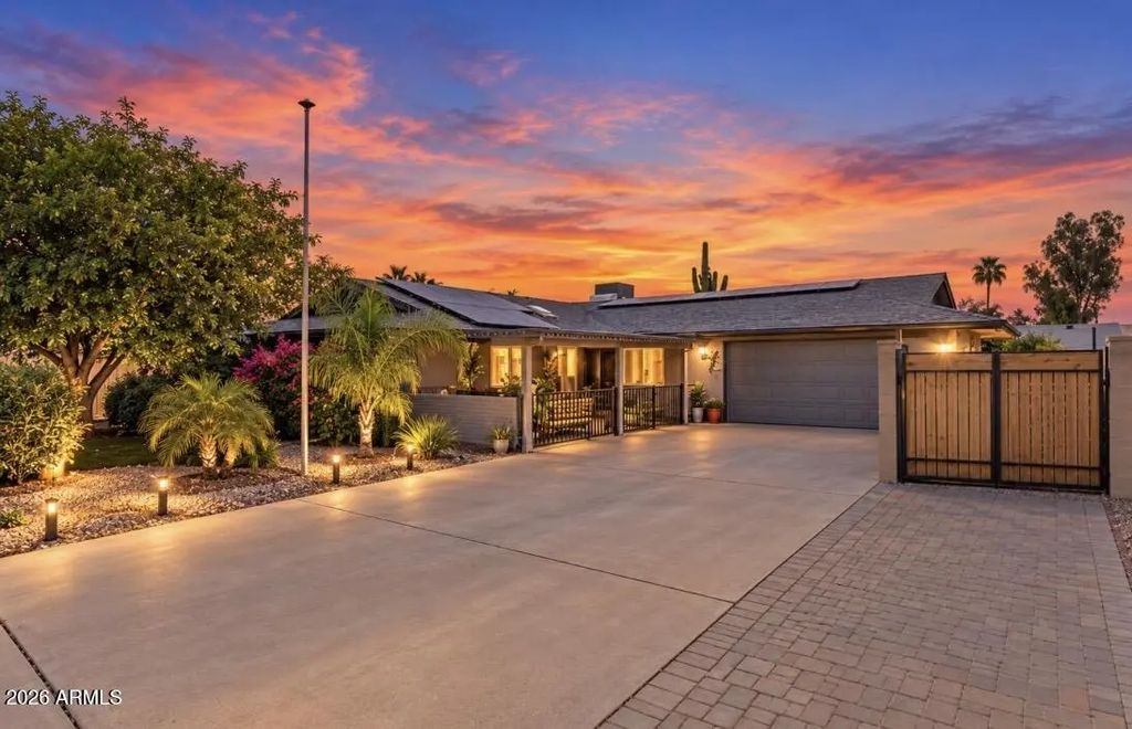 9319 W Glen Oaks Circle, Sun City