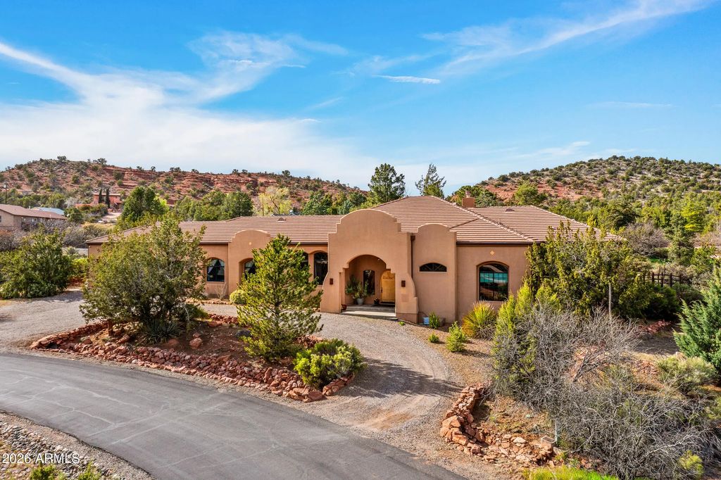2 Chrysona Lane, Sedona