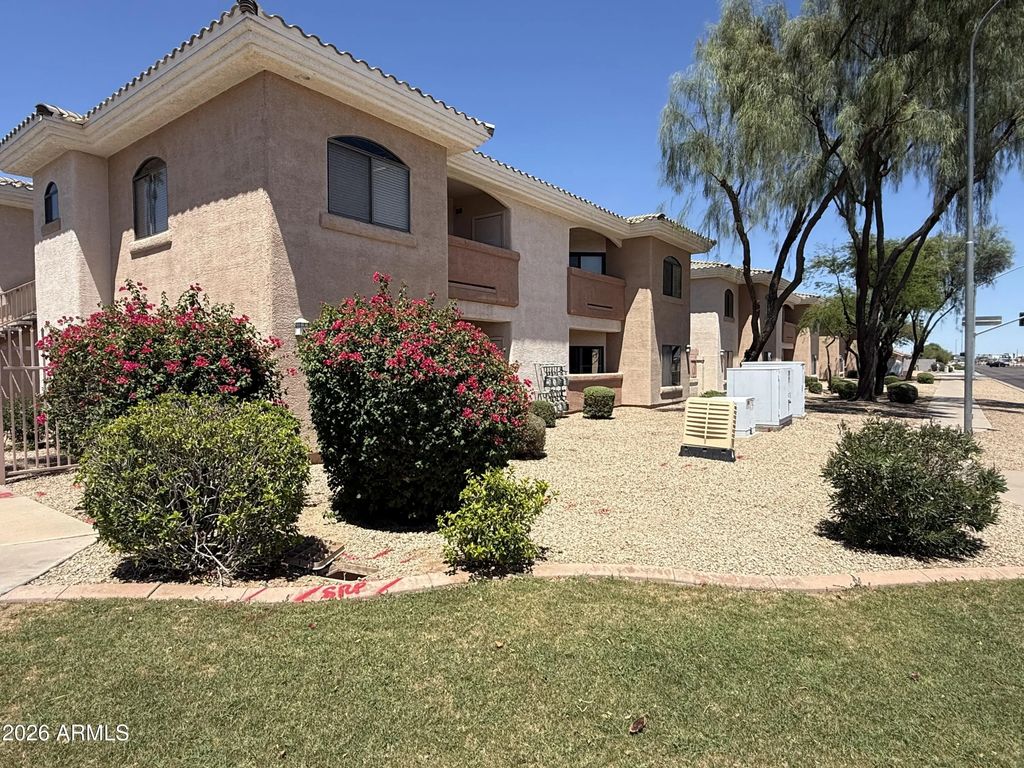 10030 W Indian School Road (unit 164), Phoenix