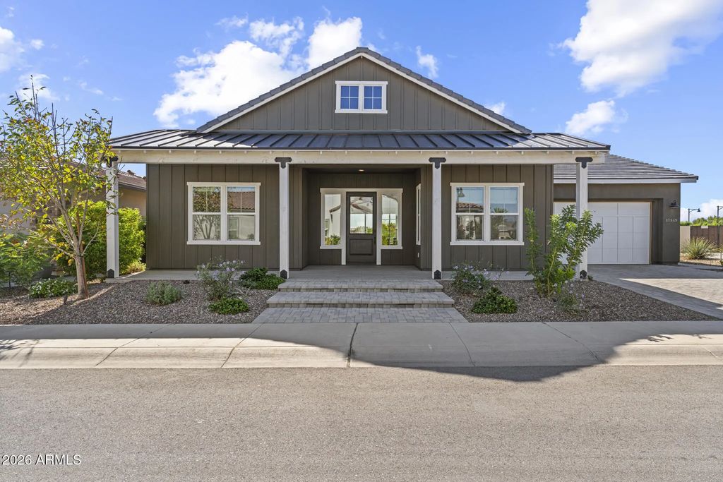 17549 W Guthrie Street, Surprise