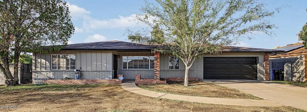 2320 W Anderson Avenue, Phoenix
