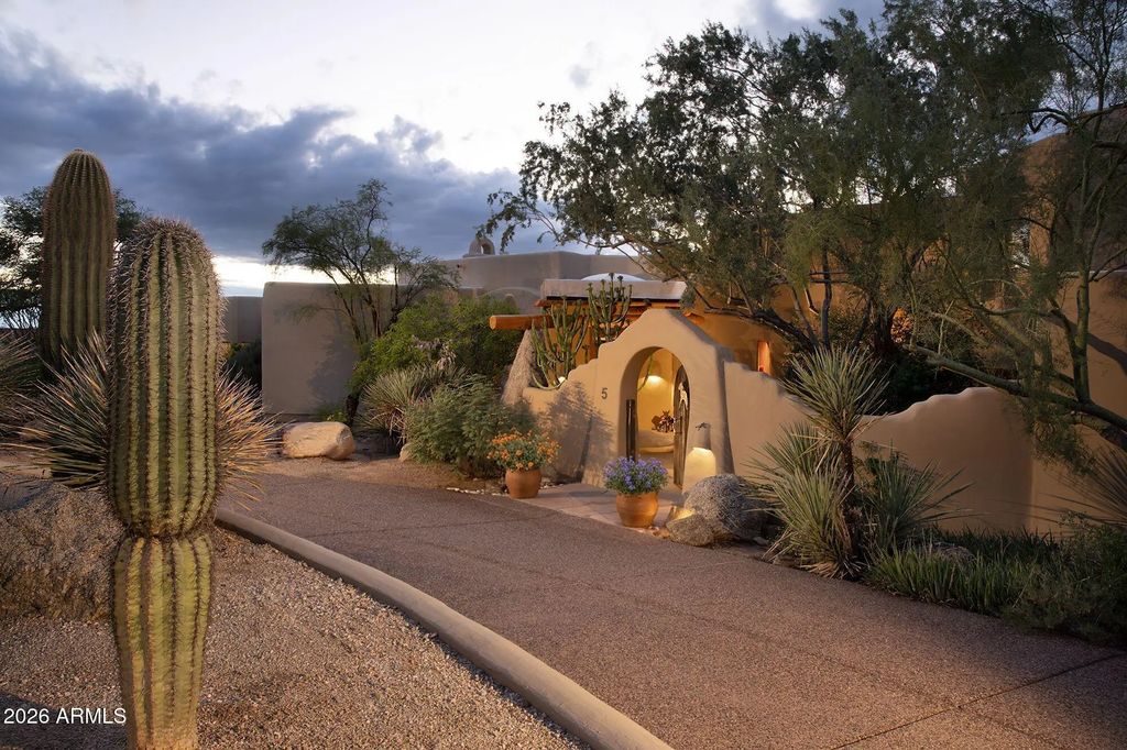 24200 N Alma School Road (unit 5), Scottsdale