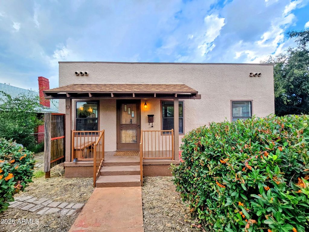15 Black Knob View, Bisbee