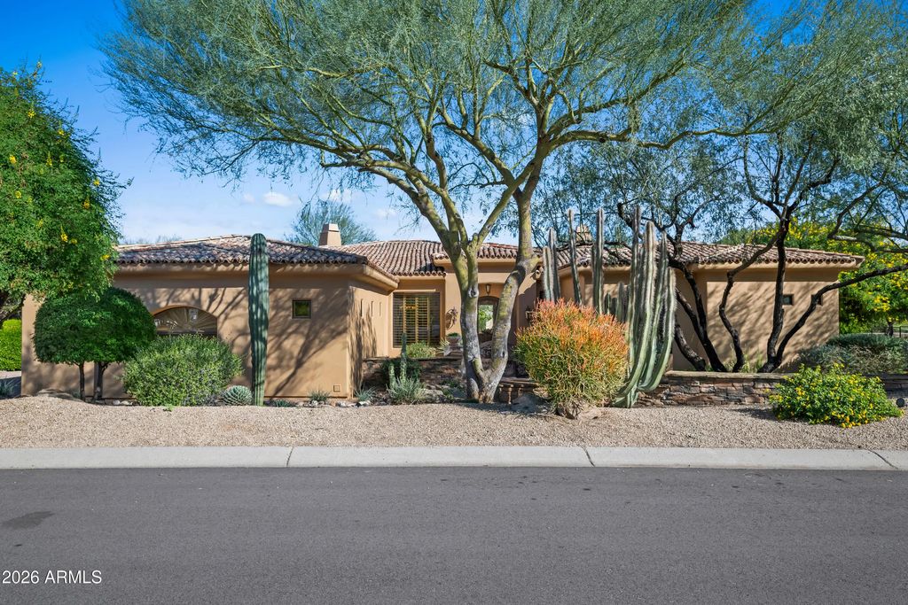 27907 N Tranquilo Lane, Rio Verde