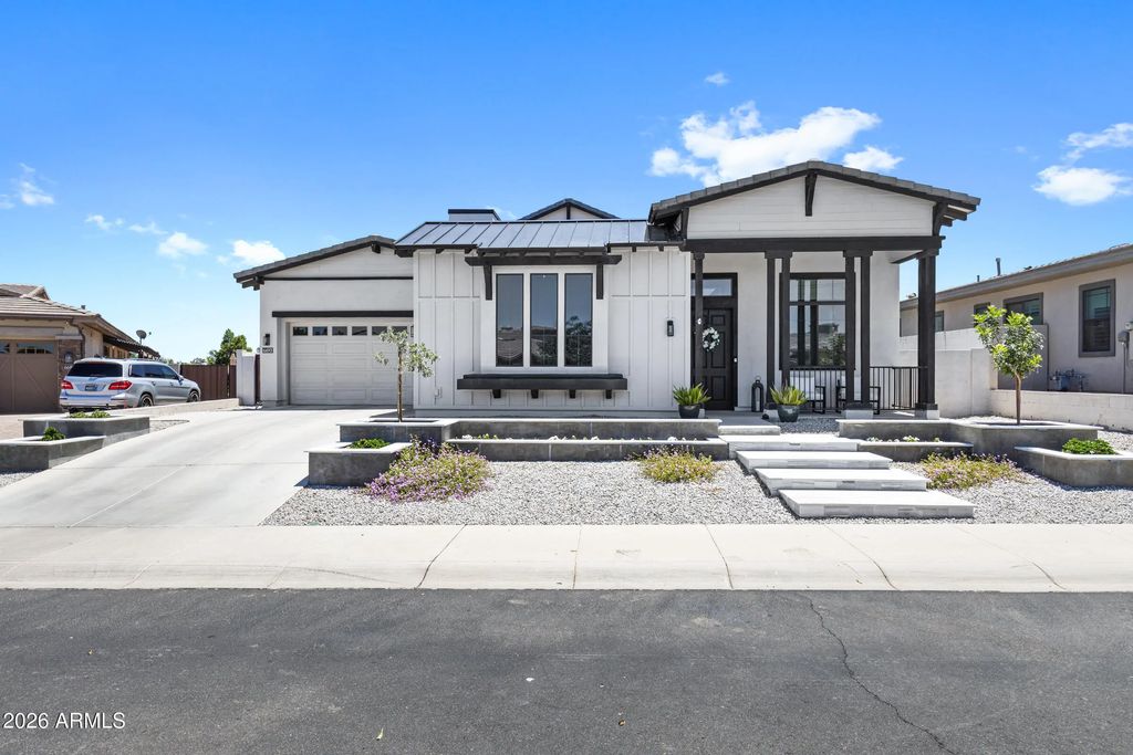 6693 S Giralda Avenue, Gilbert