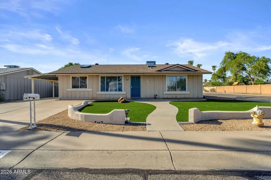3526 E Anderson Drive, Phoenix