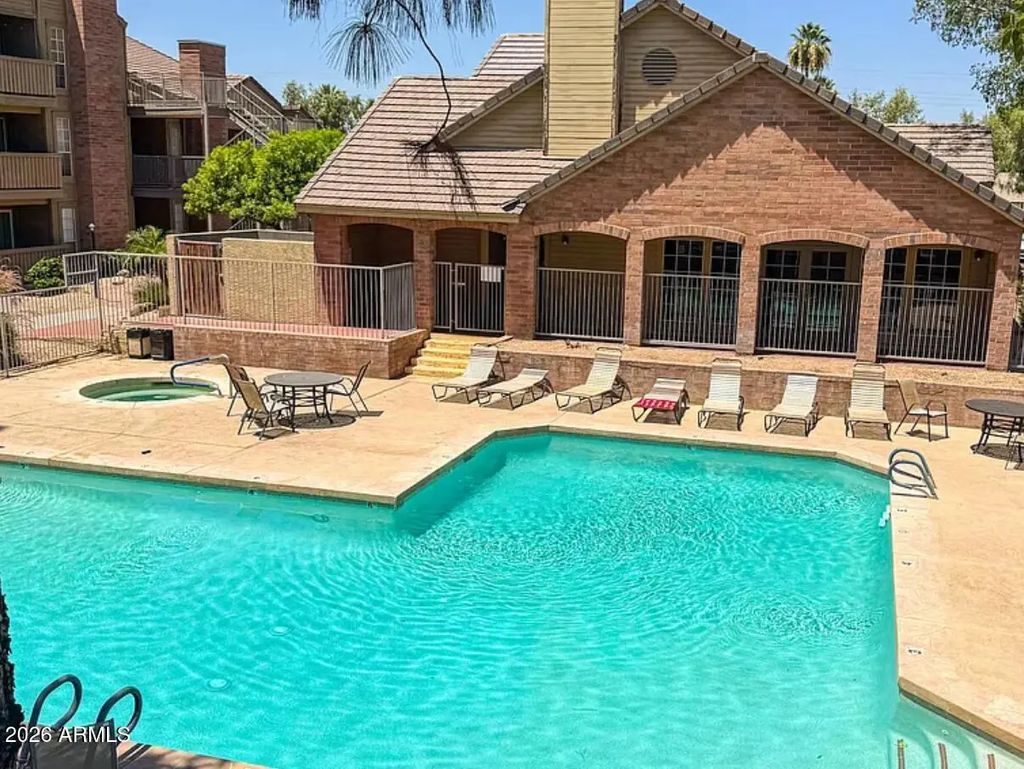 200 E Southern Avenue (unit 335), Tempe