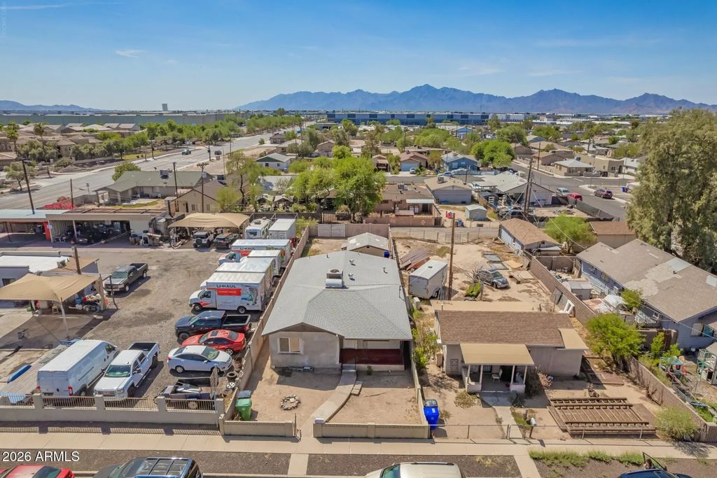 9113 W Monroe Street, Tolleson