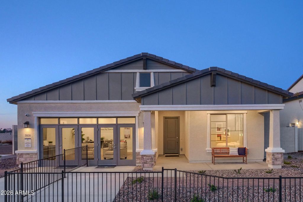 5030 W Capistrano Avenue, Laveen