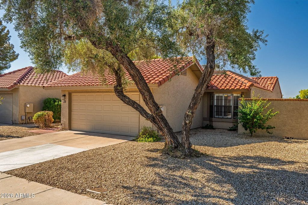 4237 E Sandia Street, Phoenix