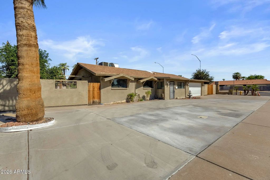 356 E 9th Drive, Mesa