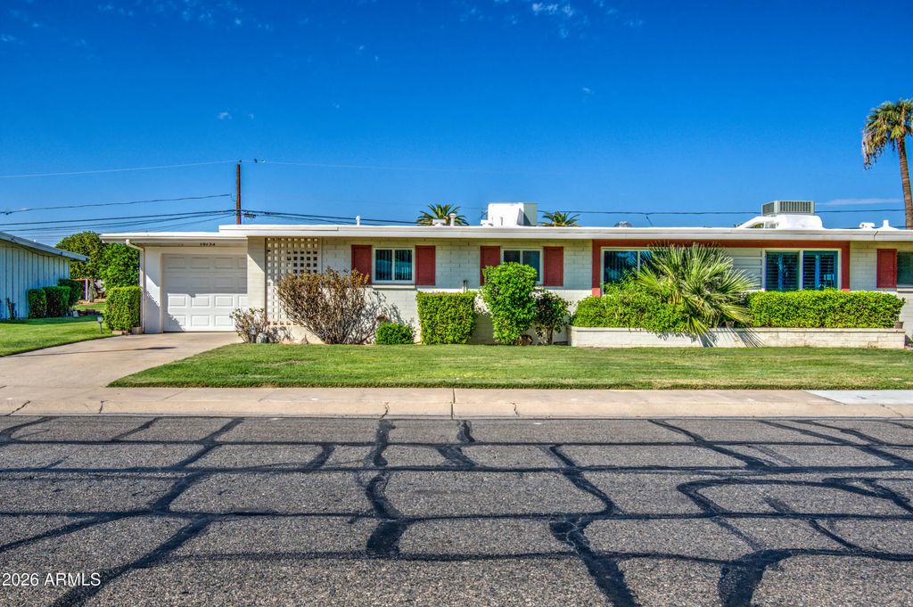 10752 W Peoria Avenue, Sun City
