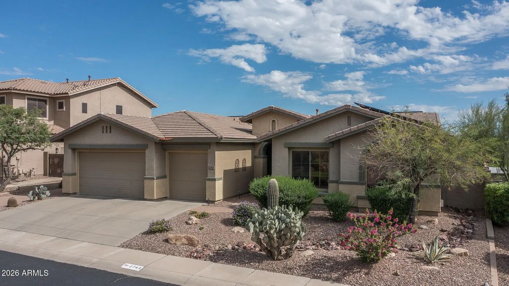 2743 W Adventure Drive, Anthem
