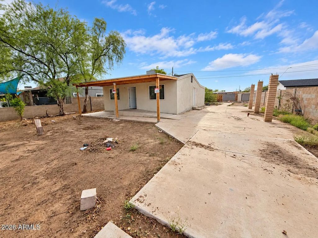5012 S 35th Drive, Phoenix