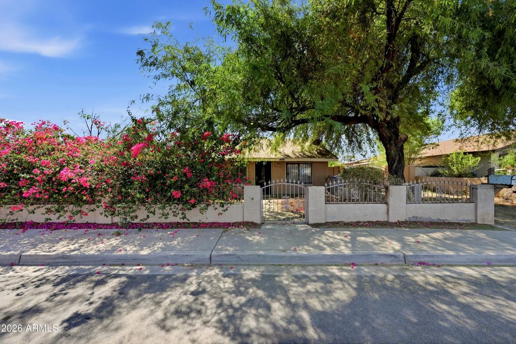 3307 W Palm Lane, Phoenix
