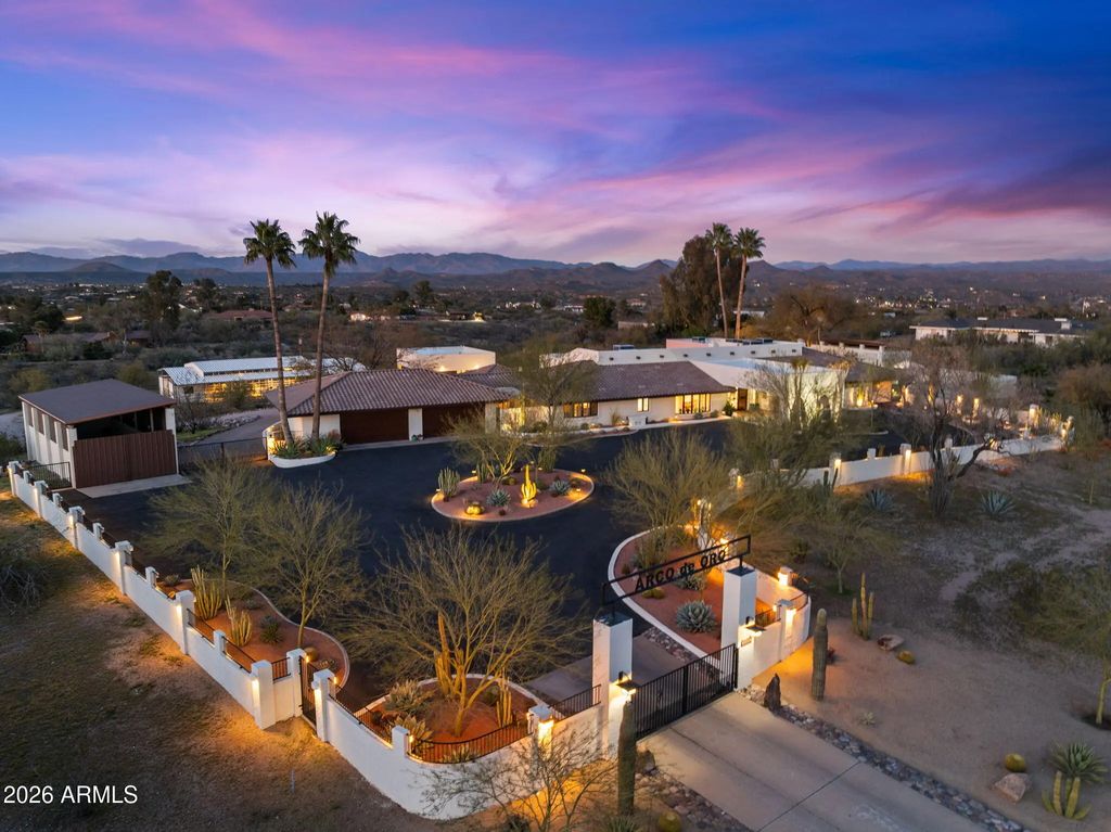 1490 W Camino Drive, Wickenburg