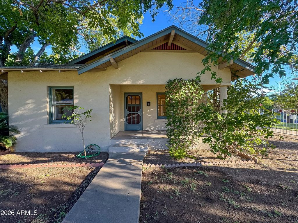 137 N Robson Street (unit 1), Mesa