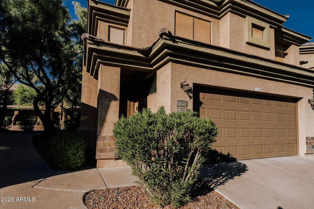 705 W Queen Creek Road (unit 2140), Chandler