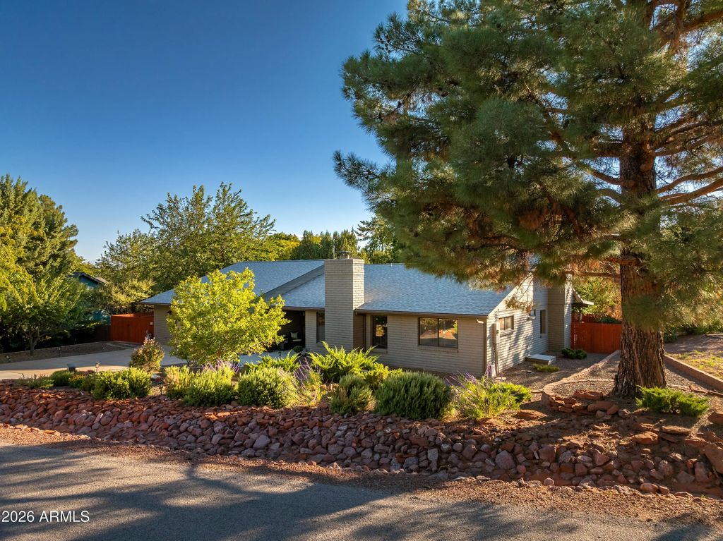 185 Cathedral Rock Drive, Sedona