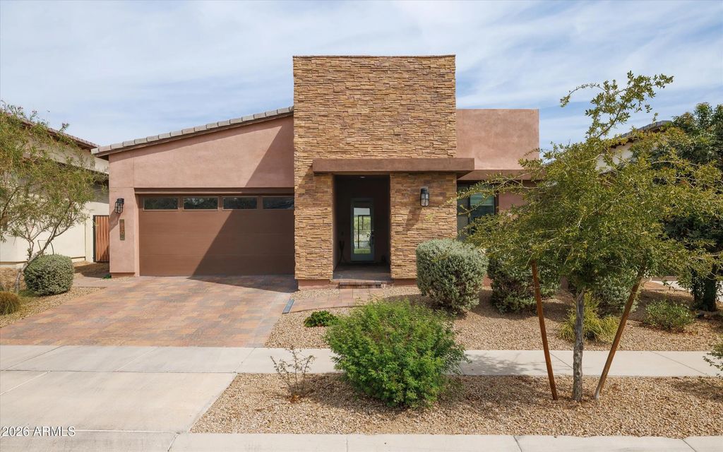 930 E Paseo Way, Phoenix