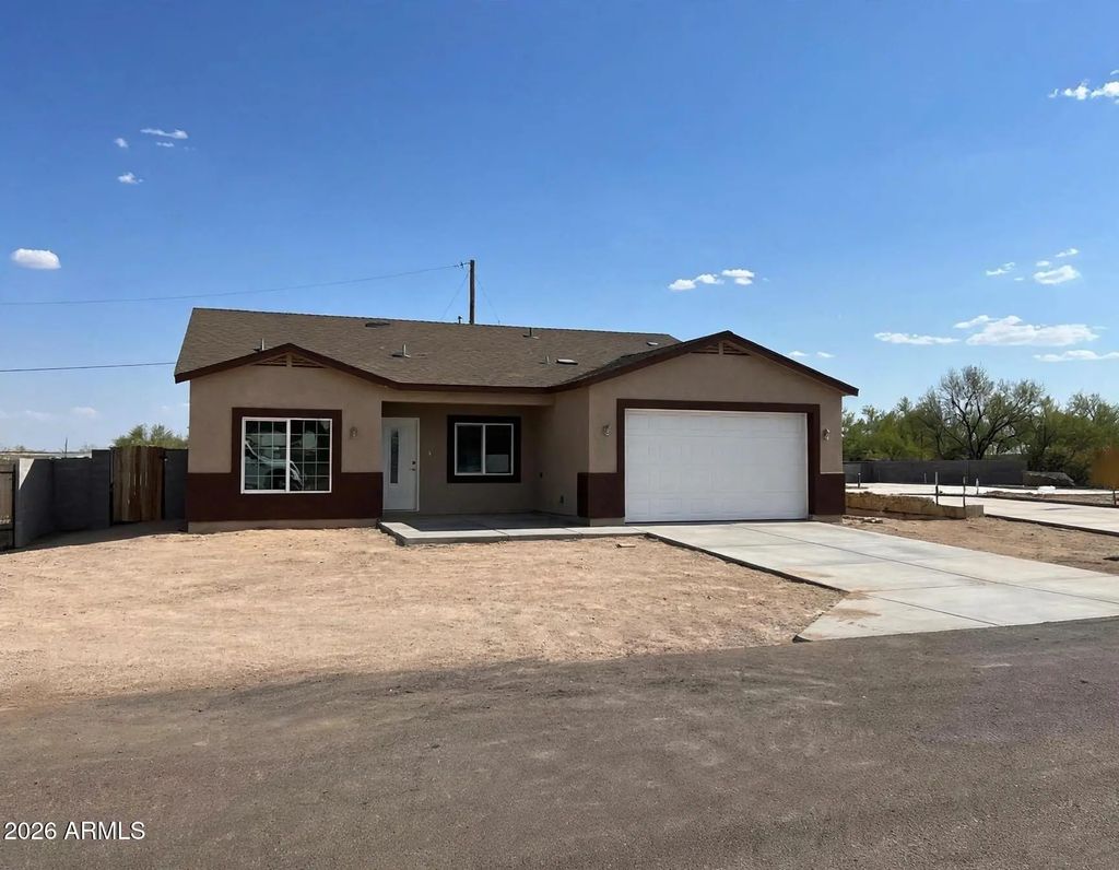 21717 W Laura Street, Wittmann