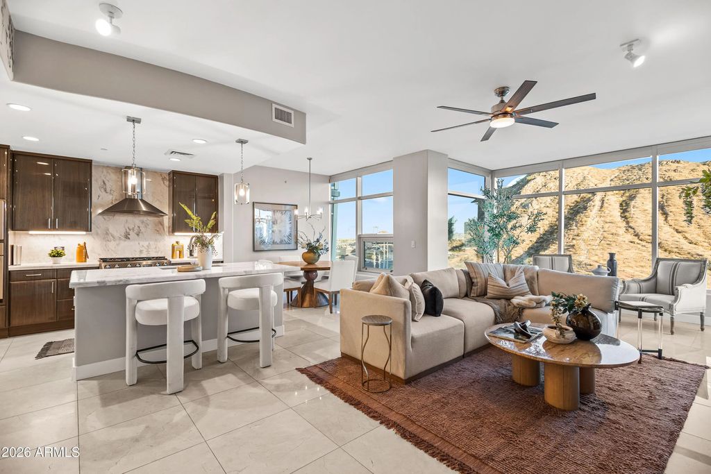 140 E Rio Salado Parkway (unit 1101), Tempe