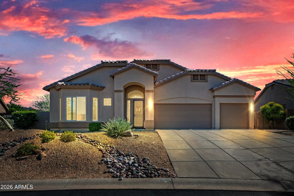 7544 E Pearl Circle E, Mesa