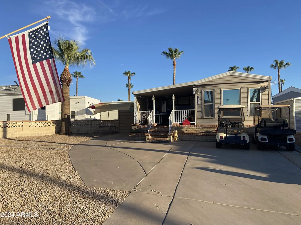 2323 W Pomo Avenue, Apache Junction