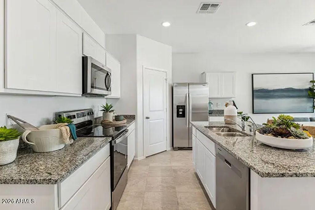 1524 E Currier Drive, Casa Grande