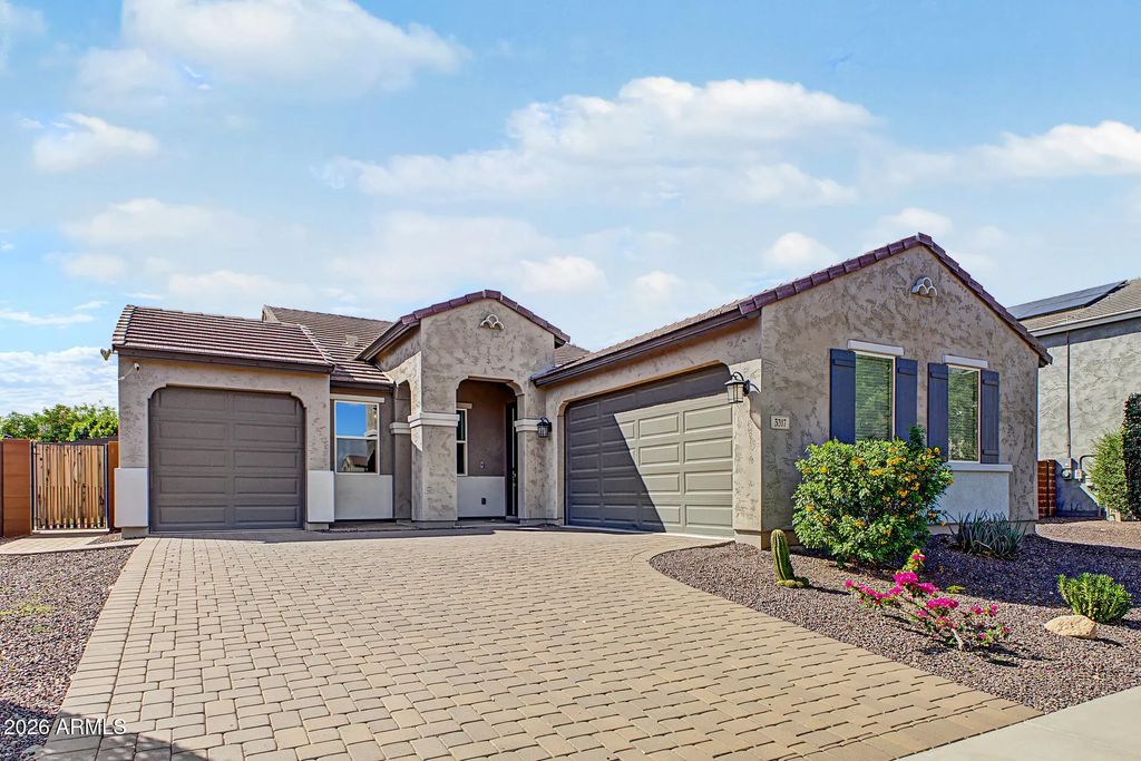 3317 W Melody Drive, Laveen