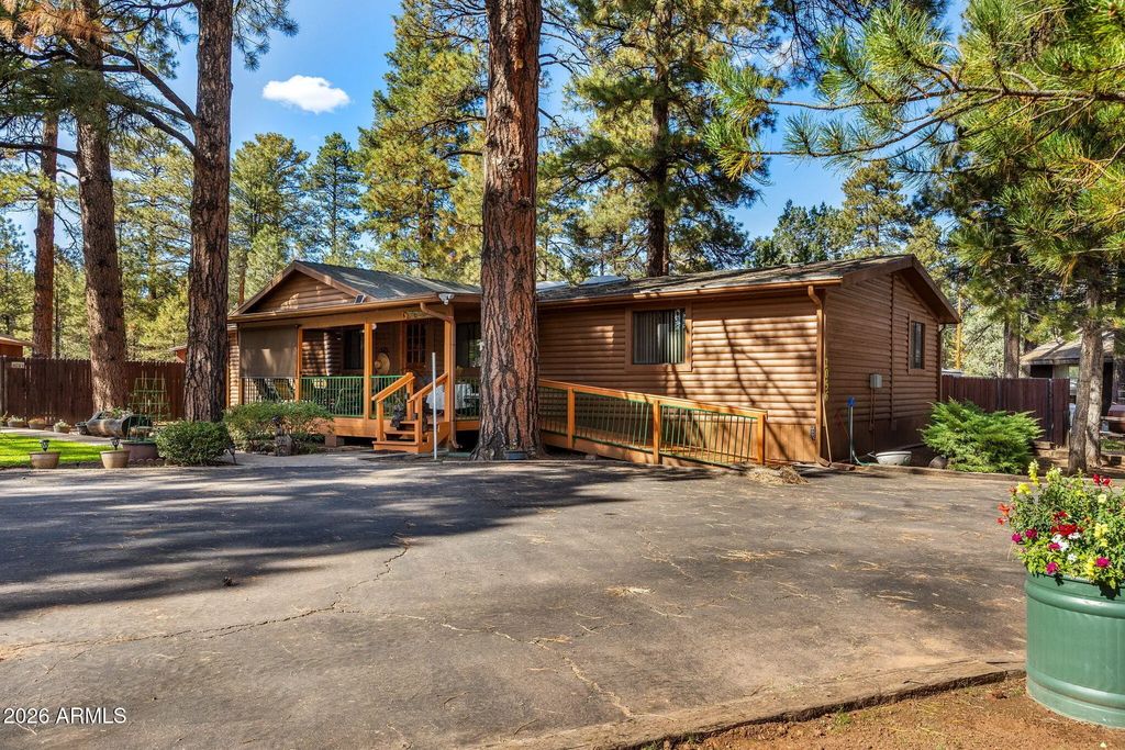 2056 Lumber Valley Road, Overgaard