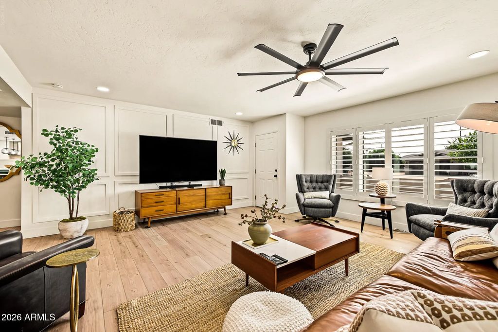4942 E Wethersfield Road, Scottsdale