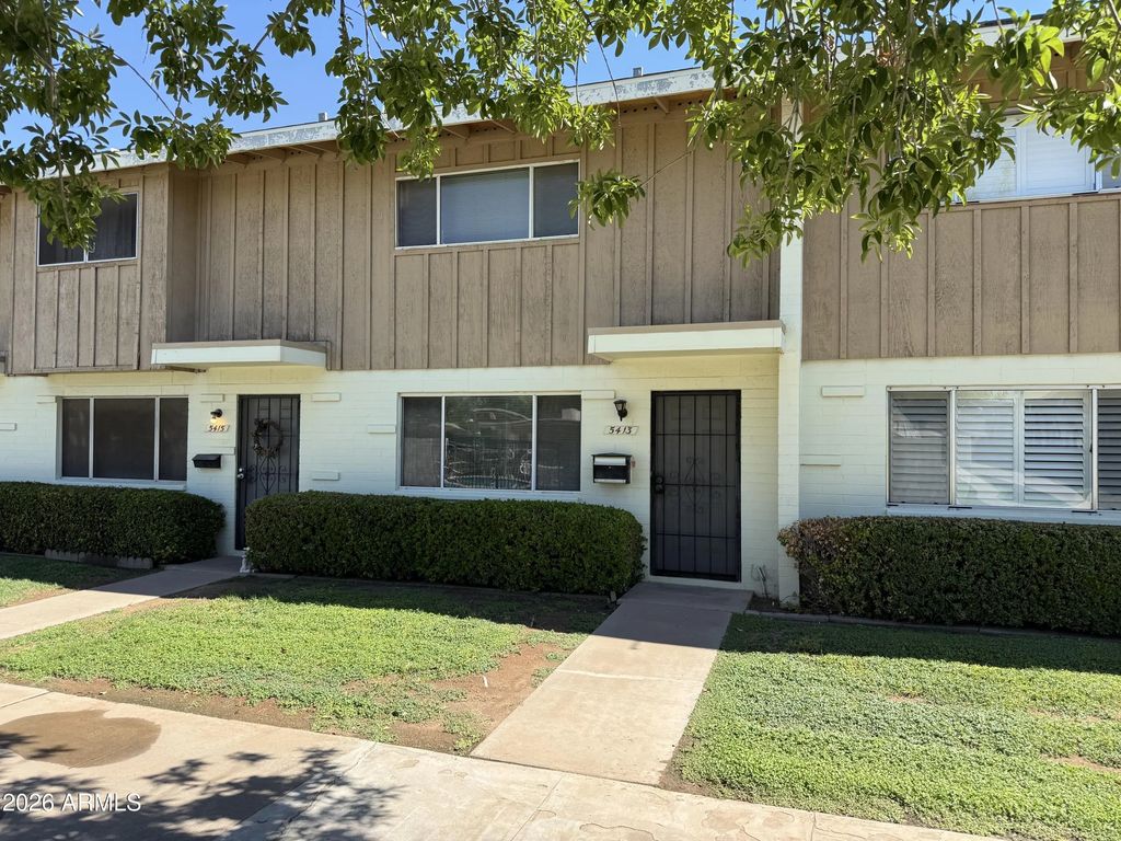 5413 N Black Canyon Highway, Phoenix