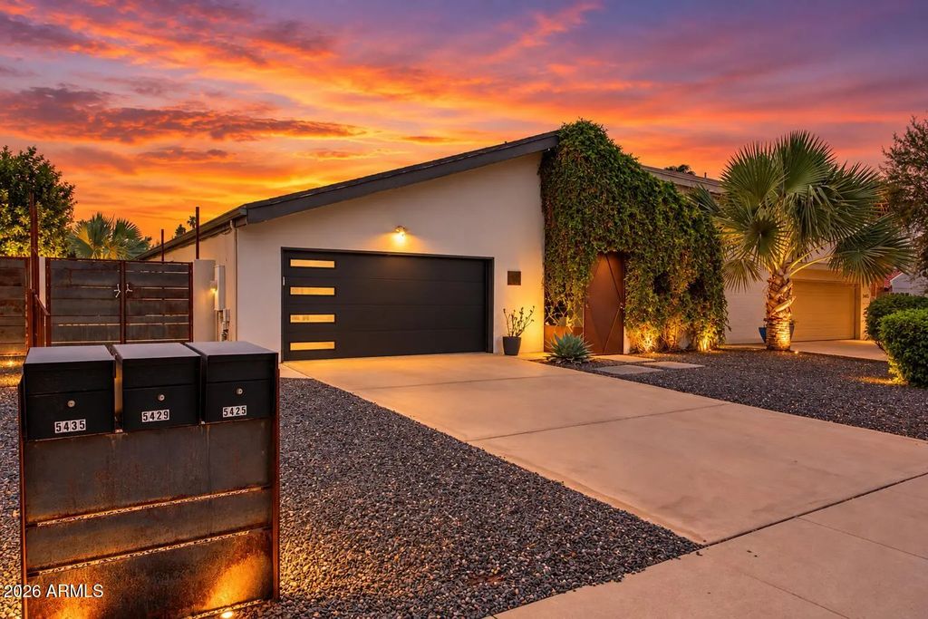 5429 E Roanoke Avenue, Phoenix
