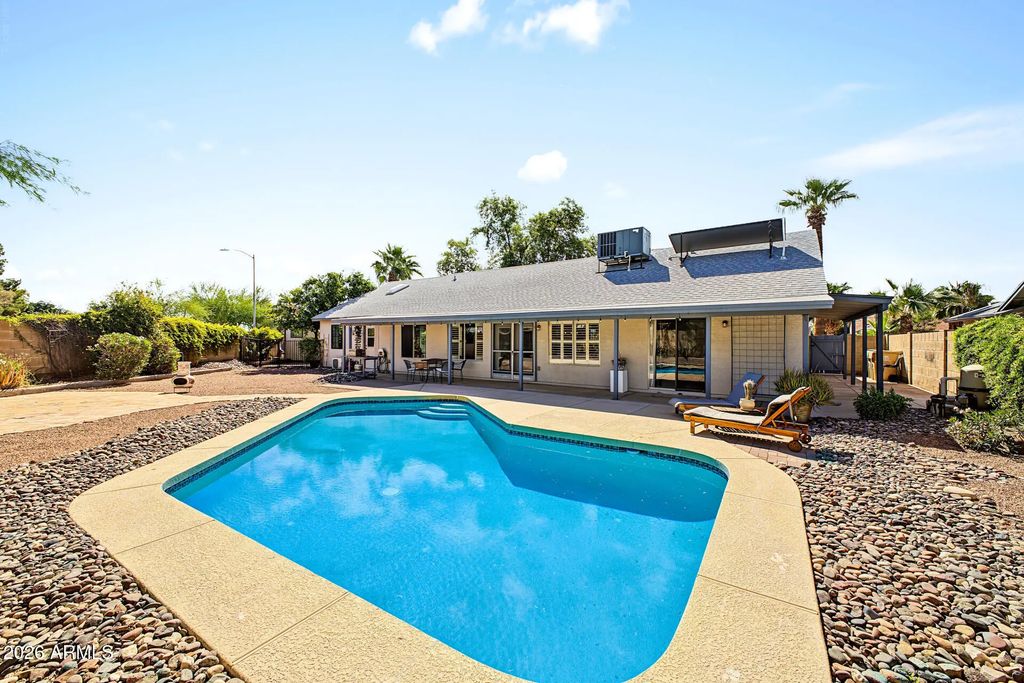 6308 W Port Royale Lane, Glendale