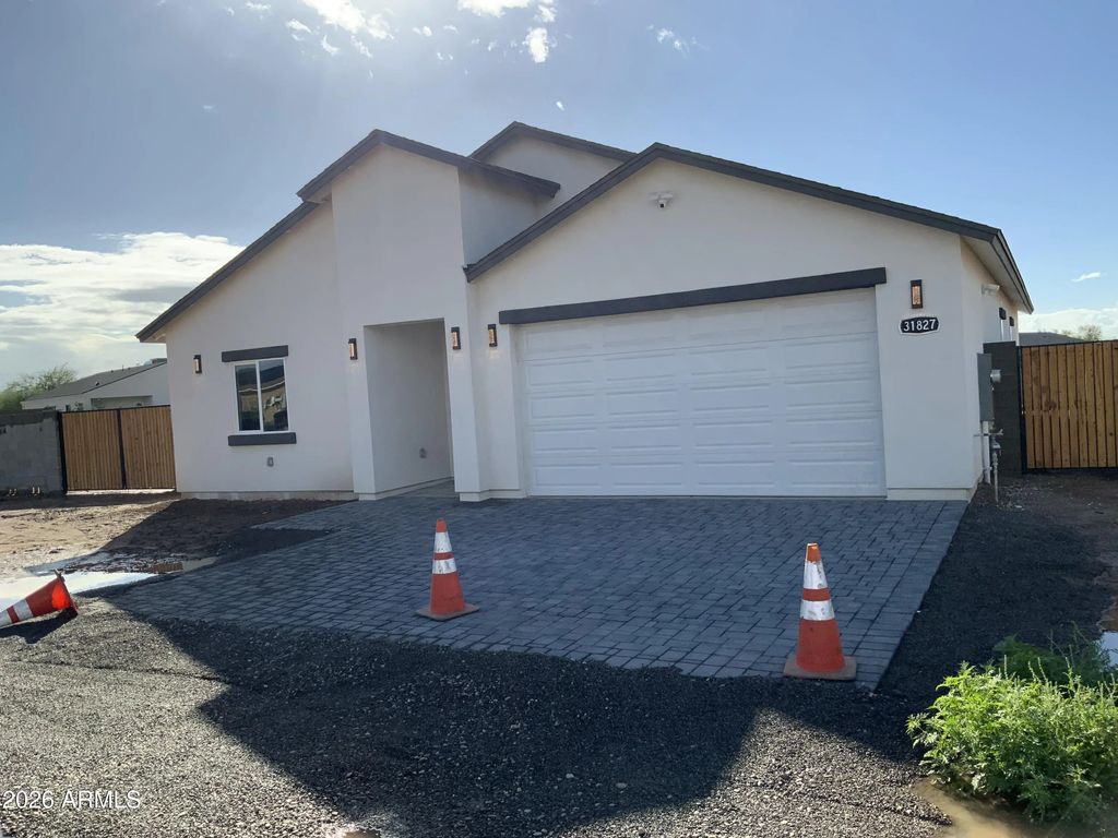 31827 N Redding Street, Wittmann