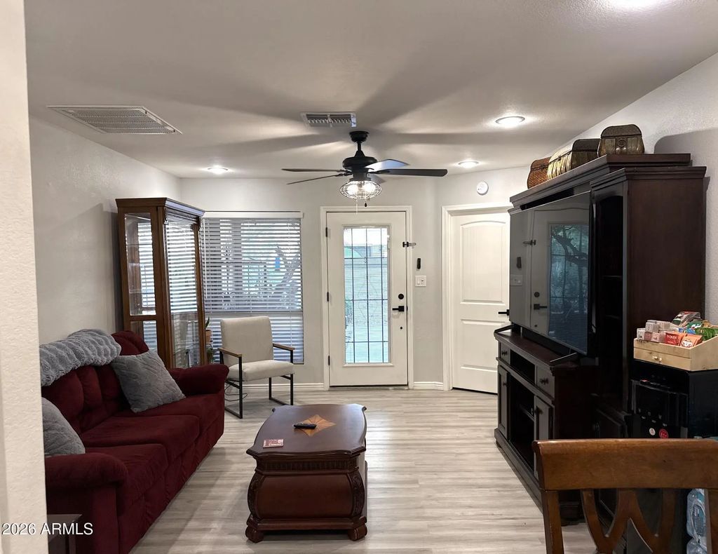 99 N Cooper Road (unit 135), Chandler