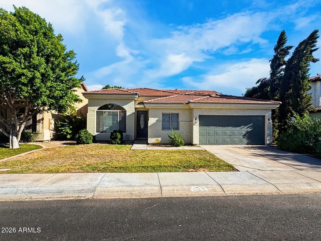 875 N Harmony Avenue, Gilbert